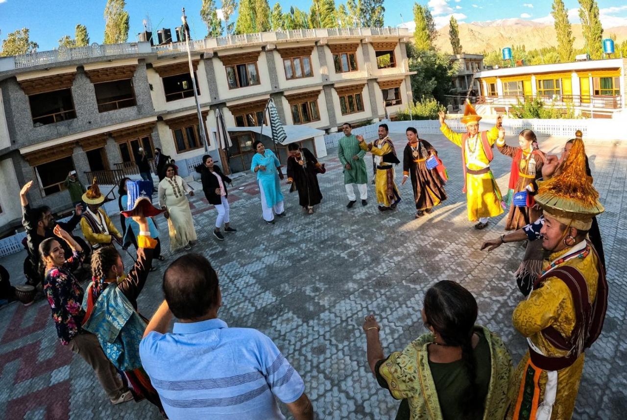 Cho Palace Leh Eksteriør billede